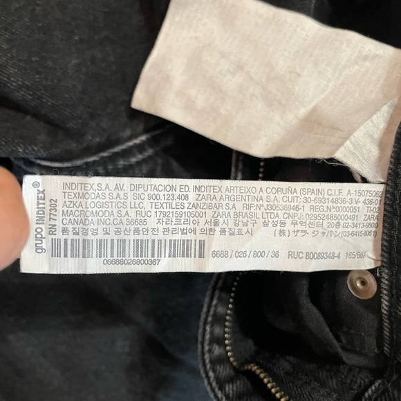 Zara High Rise Wide Leg Black Jeans Size 4 EUR 36 Raw Hem Flare - Picture 9 of 9